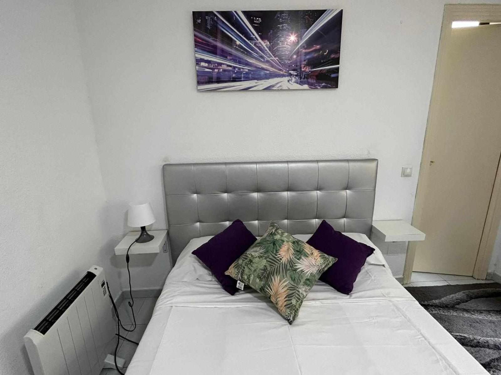Estudio En Plaza Callao Madrid Buitenkant foto